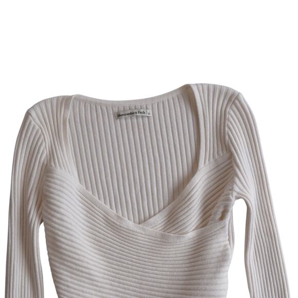 Abercrombie LuxeLoft Slim White Ribbed Knit Wrap Cropped Sweater Size Small - Picture 3 of 5